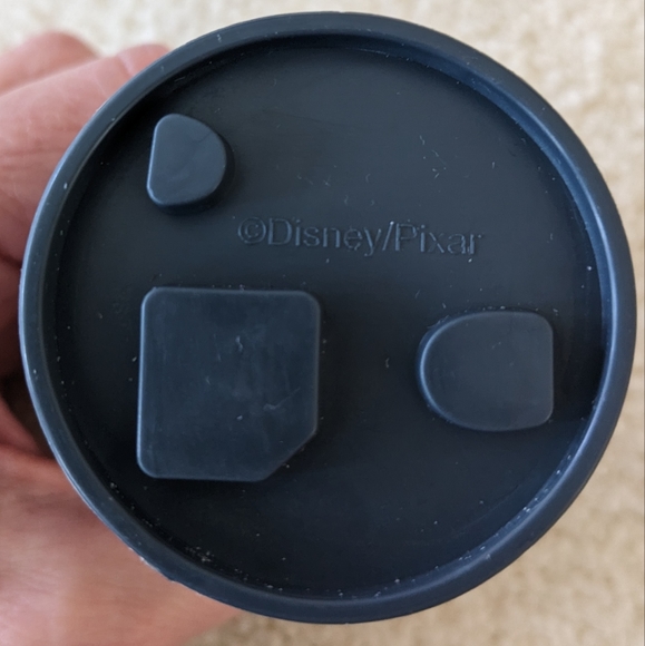 Disney Giulia Luca figurine carrying fish Pixar toy cake topper - Picture 4 of 5